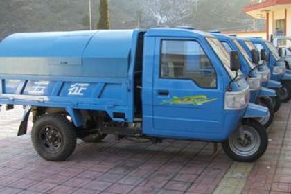 環(huán)衛(wèi)車 城市清潔的新動力